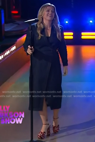 Kelly’s denim wrap dress by The Kelly Clarkson Show on The Kelly Clarkson Show