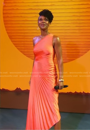Kissy Simmons’s orange pleated dress on Good Morning America