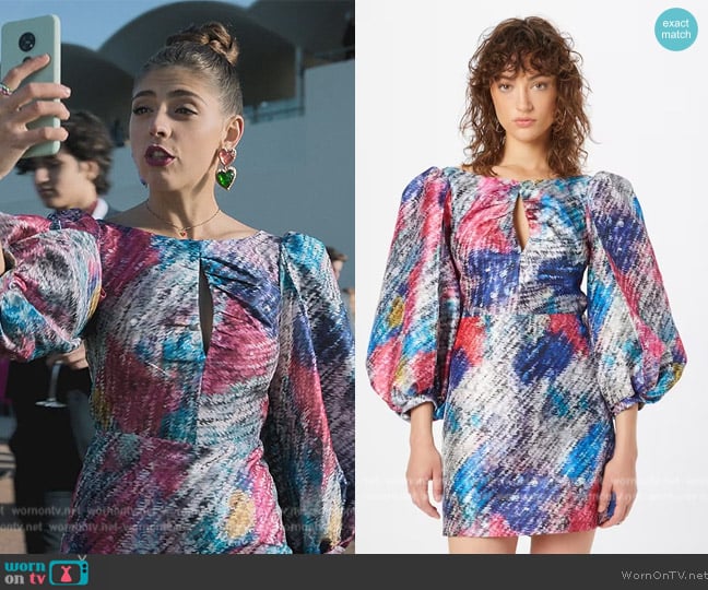 Laagam Elsa Dress worn by Sara (Carmen Arrufat Blasco) on Elite