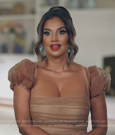 Leva’s beige ruched square neck confessional dress on Southern Charm
