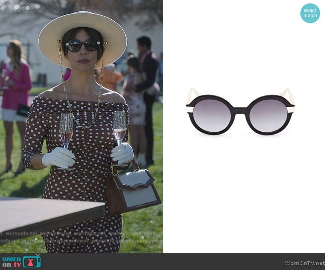 Max & Co MO0052 Sunglasses worn by (Maribel Verdú) on Elite