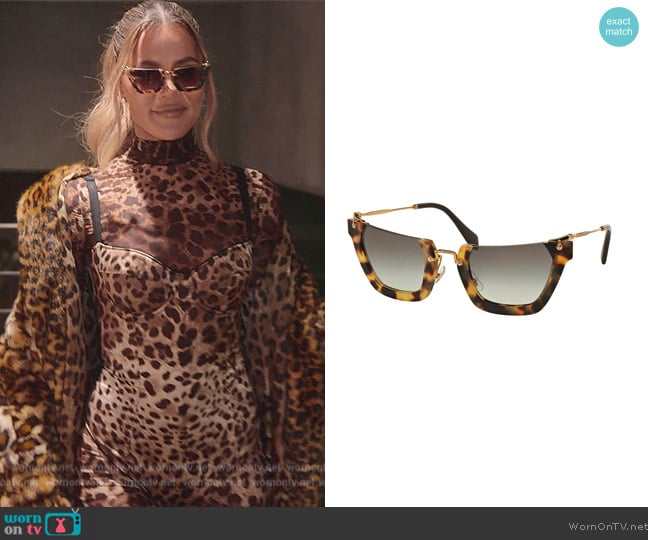 Miu Miu Rasoir Sunglasses worn by Khloe Kardashian (Khloe Kardashian) on The Kardashians