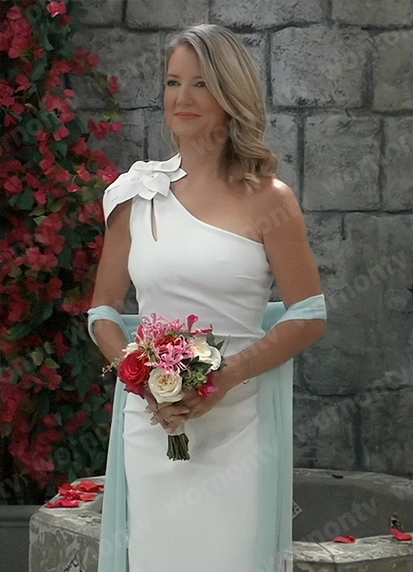 Nina’s wedding dress on General Hospital