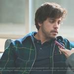 Raul’s green plaid bomber jacket on Elite