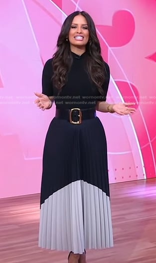 Rocsi Diaz’s colorblock pleated skirt on Good Morning America
