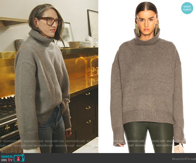 Sablyn Scarlett Turtleneck Chunky Sweater worn by Jenna Lyons on The Real Housewives of New York City