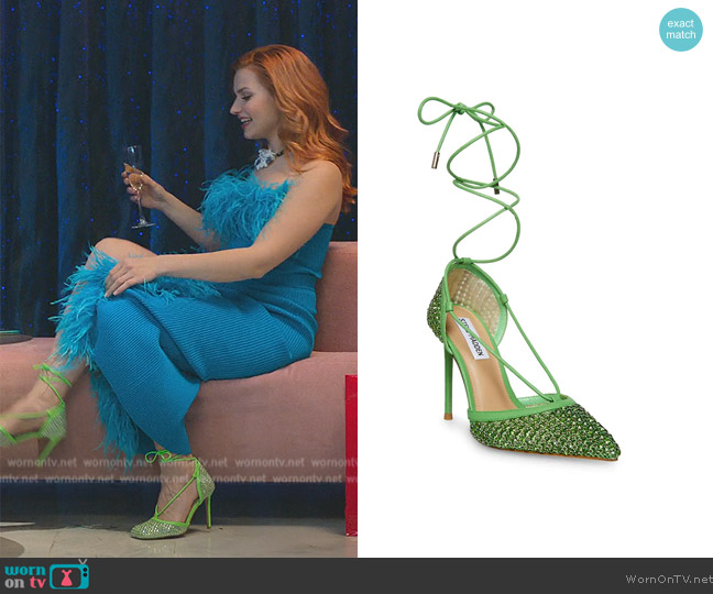 Steve Madden Vanity Green Rebooted worn by Chloe (Mirela Balic) on Elite