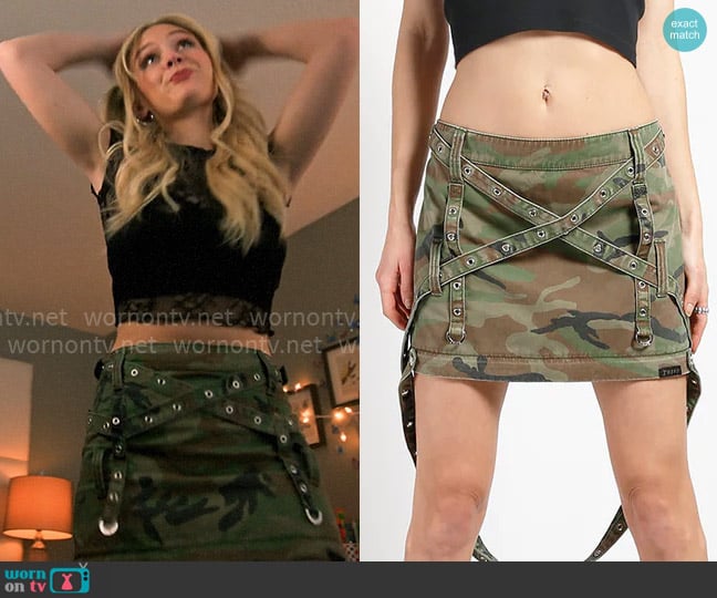 Tripp NYC Triple Zip Off Camo Skirt worn by Lexy Cross (Alyvia Alyn  Lind) on Chucky