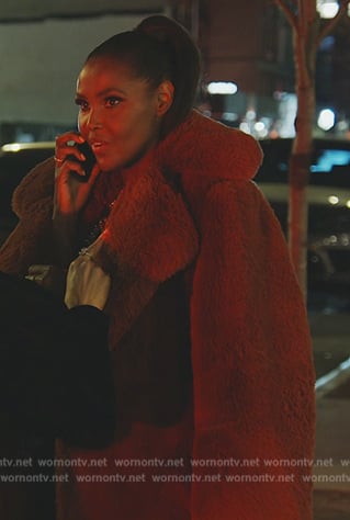 Ubah’s burgundy fur coat