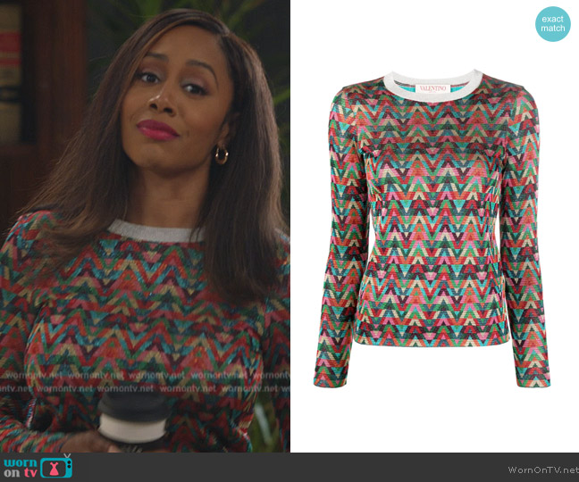 Valentino Garavani logo-woven knitted top worn by Lola Carmichael (Simone Missick) on All Rise