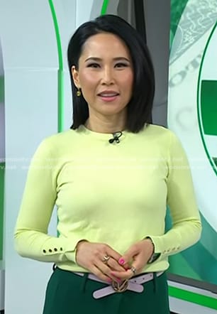 Vicky’s yellow button cuff sweater on Today