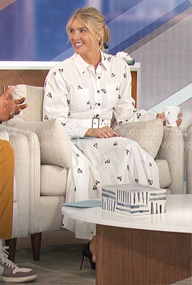 Amanda’s white heart print shirtdress on The Talk