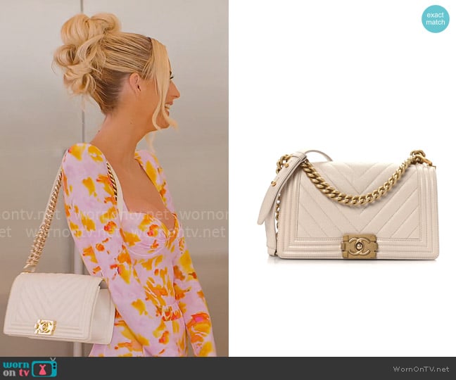 Chanel Caviar Chevron Quilted Medium Boy Flap Light Beige worn by Emma Hernan on Selling Sunset