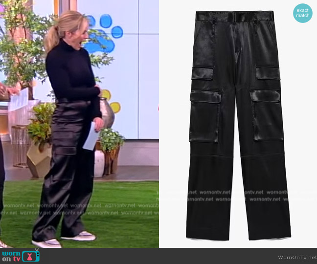Frame Relaxed Straight Cargo Pants worn by Sara Haines on The View