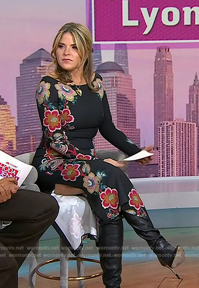Jenna’s black floral print slit dress on Today
