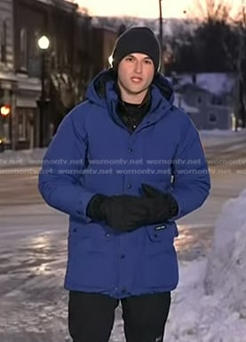 Jesse’s navy puffer down jacket on Today