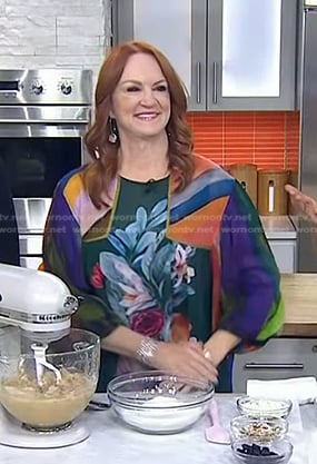 Ree Drummond’s multicolor floral print blouse on Today