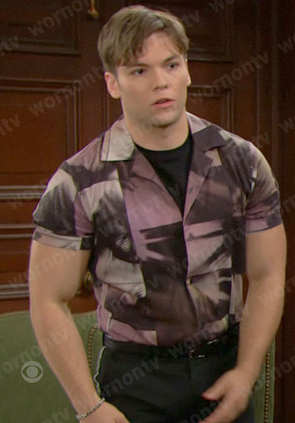 RJ’s graphic print shirt on The Bold and the Beautiful