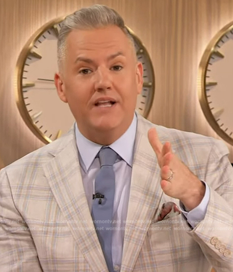 Ross’s gray plaid blazer on The Drew Barrymore Show