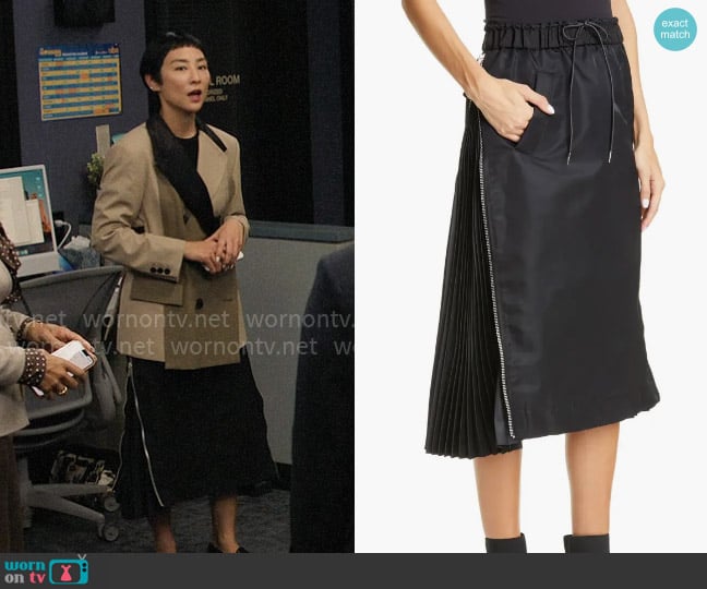 Sacai MA-1 Side Gusset Skirt worn by Stella Bak (Greta Lee) on The Morning Show