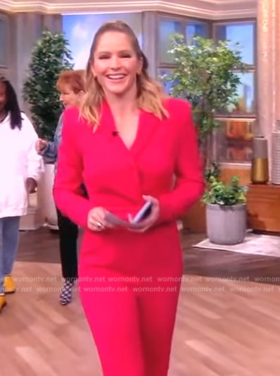 Sara’s red blazer jumpsuit on The View