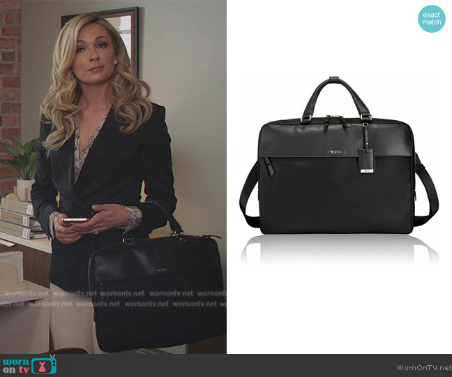 Tumi Tumi Westport Bag worn by Amy Quinn (Lindsey Gort) on All Rise