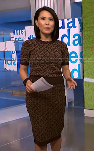 Vicky’s brown printed short sleeve top and skirt on NBC News Daily