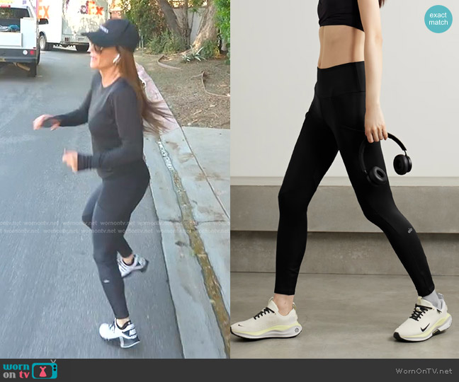 Alo Yoga Airlift Stretch 7/8 Leggings worn by Kyle Richards on The Real Housewives of Beverly Hills