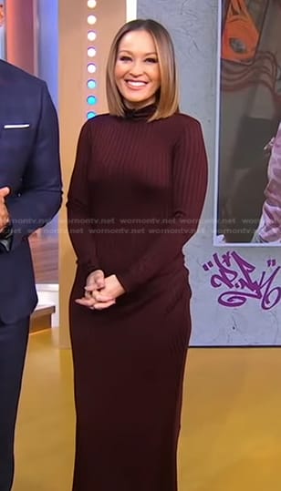 Eva’s brown ribbed turtleneck dress on Good Morning America