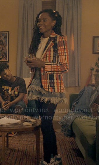 Hazel’s frayed denim mini skirt on The Other Black Girl