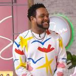 Jawn’s white printed sweatshirt on Sherri