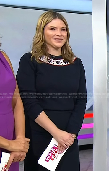 Jenna’s navy sweater on Today