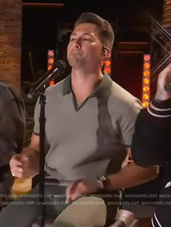 James Maslow’s green polo shirt on The Kelly Clarkson Show