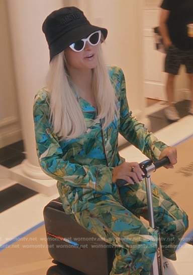 Paris’s green jungle print pajamas on Paris in Love
