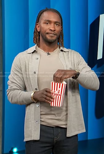 Scott’s grey knit shirt on Access Hollywood