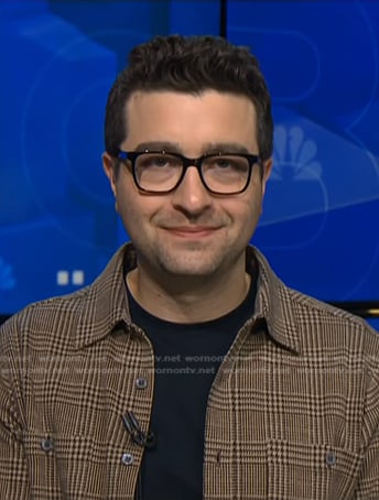 Steve Kovach’s beige plaid shirt on NBC News Daily