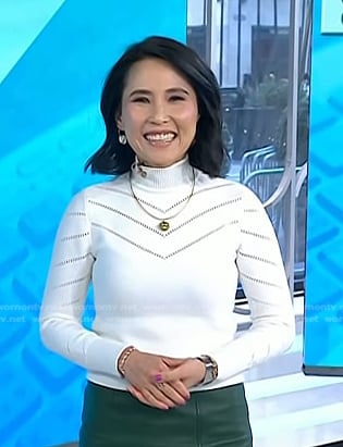 Vicky’s white turtleneck sweater on Today