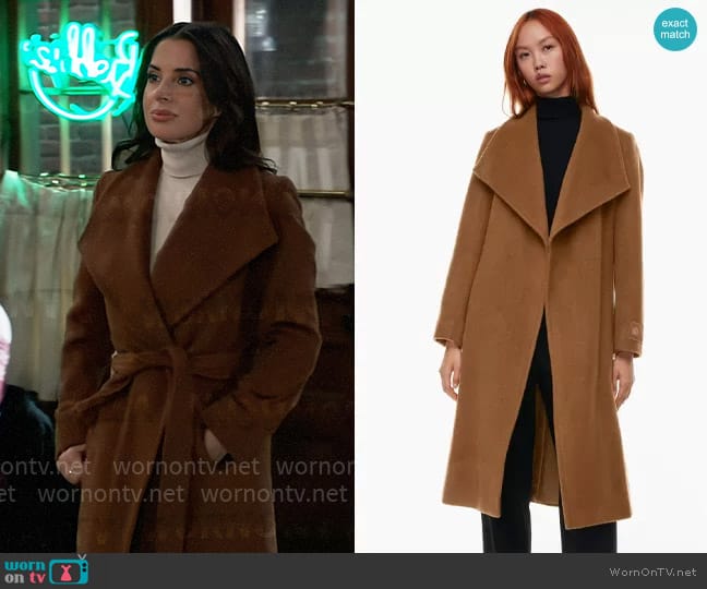 Babaton Montage Coat in Deep Camel worn by Sam McCall (Kelly Monaco) on General Hospital