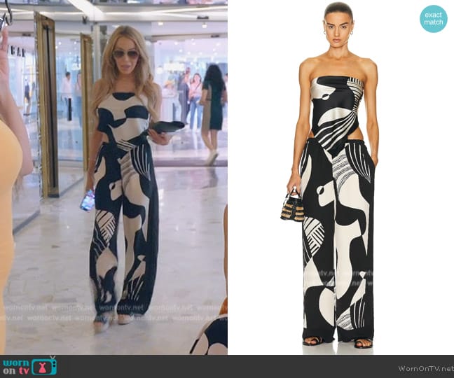 Sir Realisme Scarf Top worn by Lisa Hochstein (Lisa Hochstein) on The Real Housewives of Miami