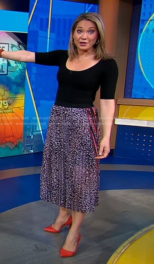 Ginger’s leopard print skirt on Good Morning America