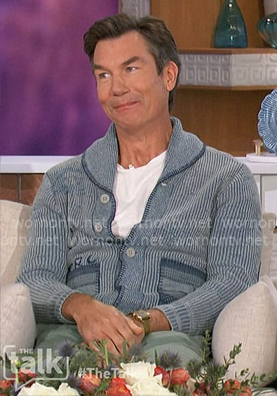 Jerry’s blue cardigan with flag on The Talk