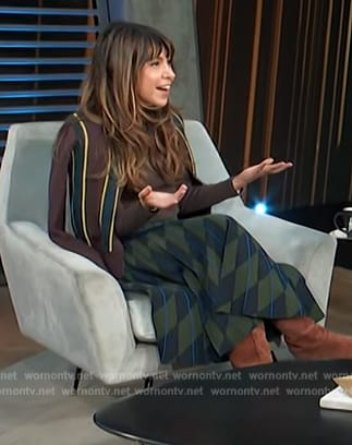 Jessica Radloff’s green skirt and brown sweater on Access Hollywood