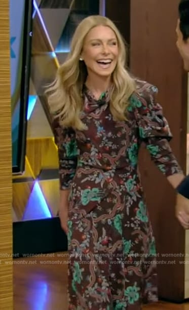 Kelly’s brown floral print dress on Live with Kelly and Ryan