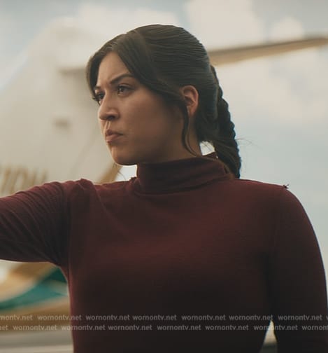 Maya’s burgundy long sleeve top on Echo