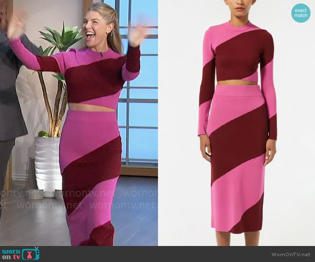 Rhode River Top worn by Amanda Kloots on The Talk