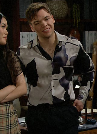 RJ’s white watercolor leaf print shirt on The Bold and the Beautiful