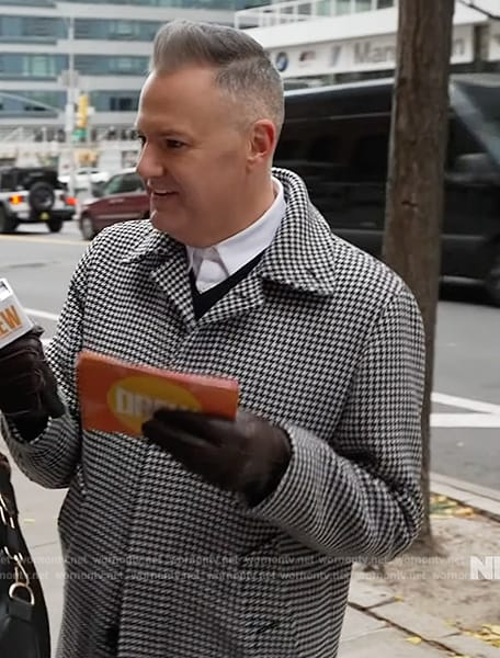 Ross’s check coat on The Drew Barrymore Show