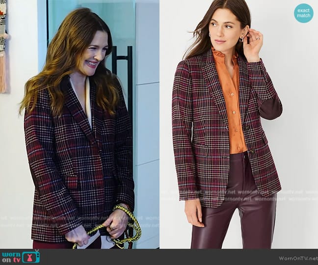 Ann Taylor The Greenwich Blazer in Brushed Plaid Wool Blend worn by Drew Barrymore on The Drew Barrymore Show