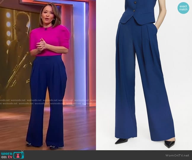 Karen Millen Polished Stretch Wool Blend Pleated Wide Leg Pants worn by Eva Pilgrim on Good Morning America