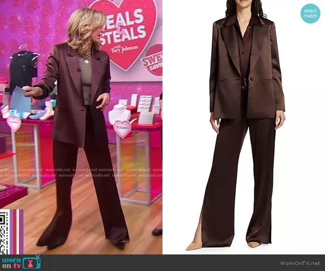 Alice + Olivia Denny Satin Blazer in Toffee worn by Lara Spencer on Good Morning America